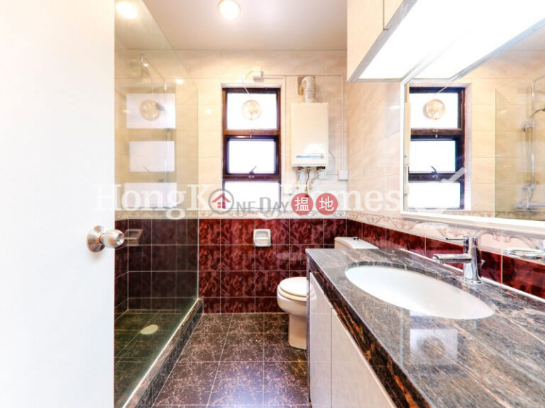 4 Bedroom Luxury Unit for Rent at Block 45-48 Baguio Villa