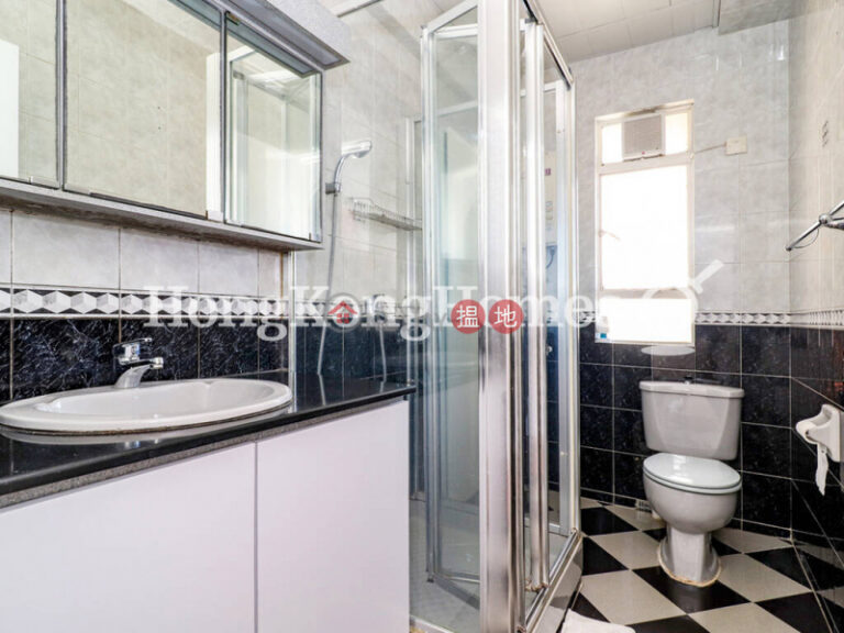 3 Bedroom Family Unit at Block 41-44 Baguio Villa | For Sale