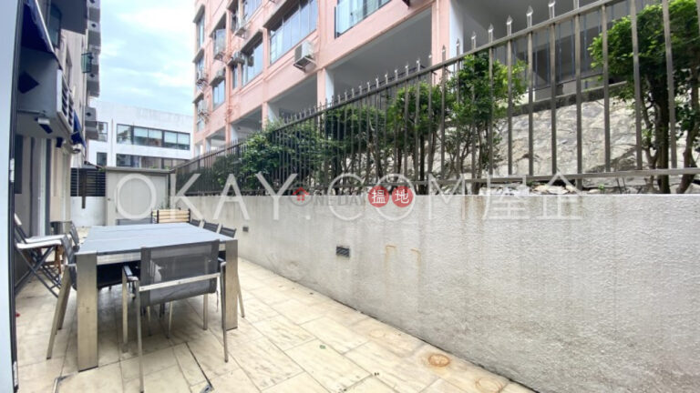 Gorgeous 3 bedroom with terrace & parking | For Sale