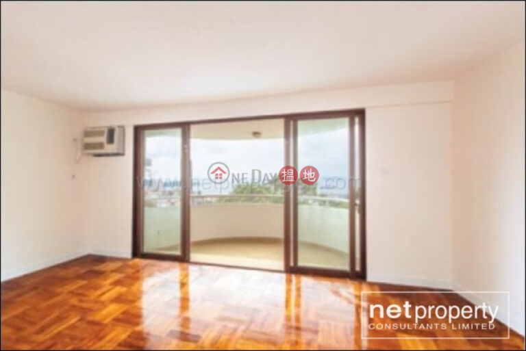 Spacious 3 Bedroom Apartment in Pok Fu Lam
