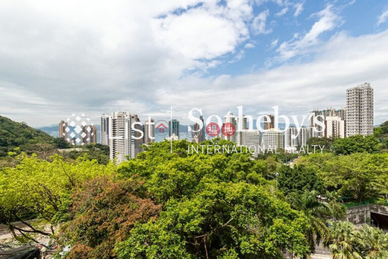 Property for Sale at POKFULAM COURT, 94Pok Fu Lam Road with 3 Bedrooms