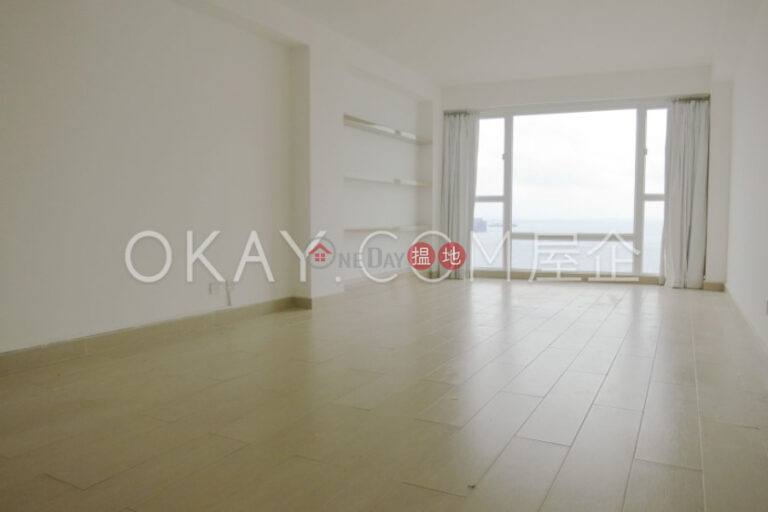 Exquisite 2 bedroom with balcony | Rental