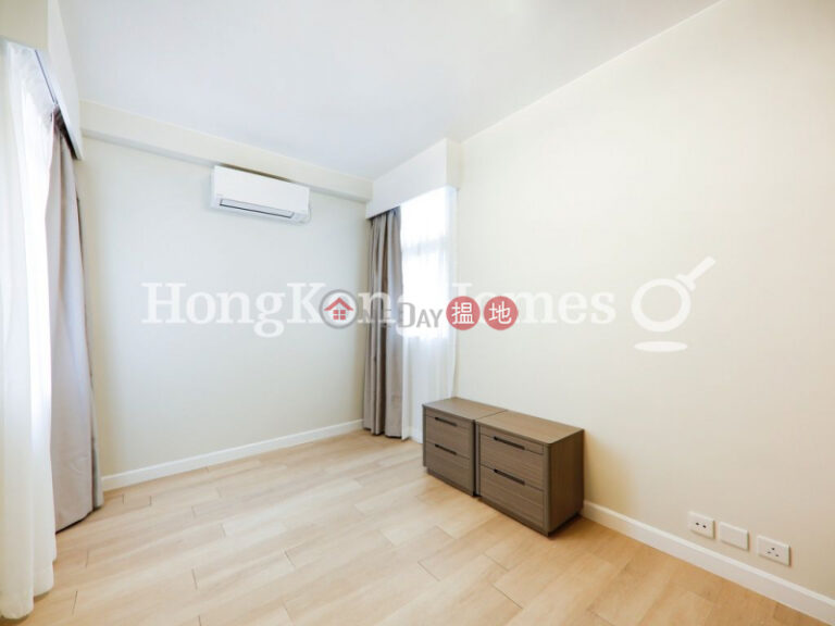 2 Bedroom Unit for Rent at Block 25-27 Baguio Villa