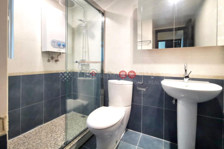 Property for Rent at The Regalis with 3 Bedrooms