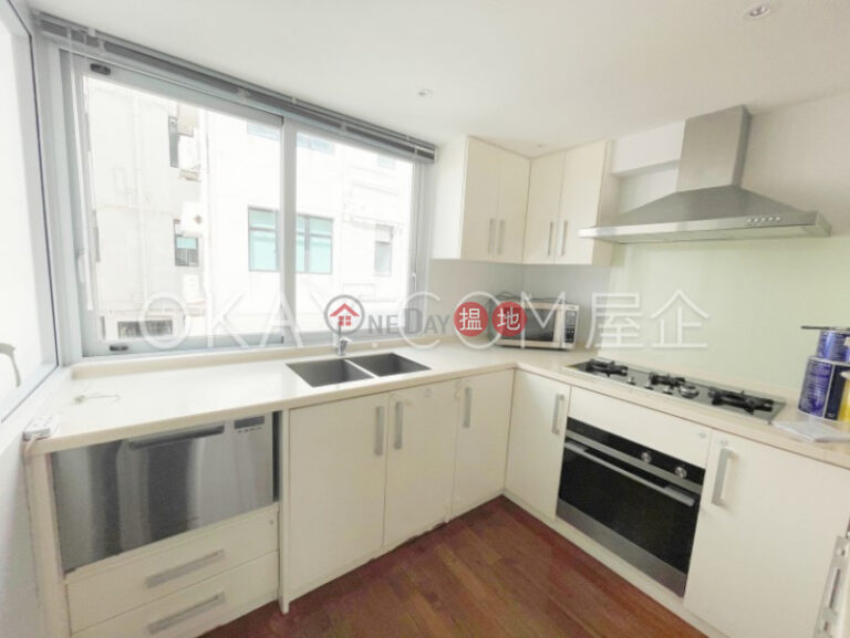 Efficient 2 bedroom with balcony & parking | For Sale