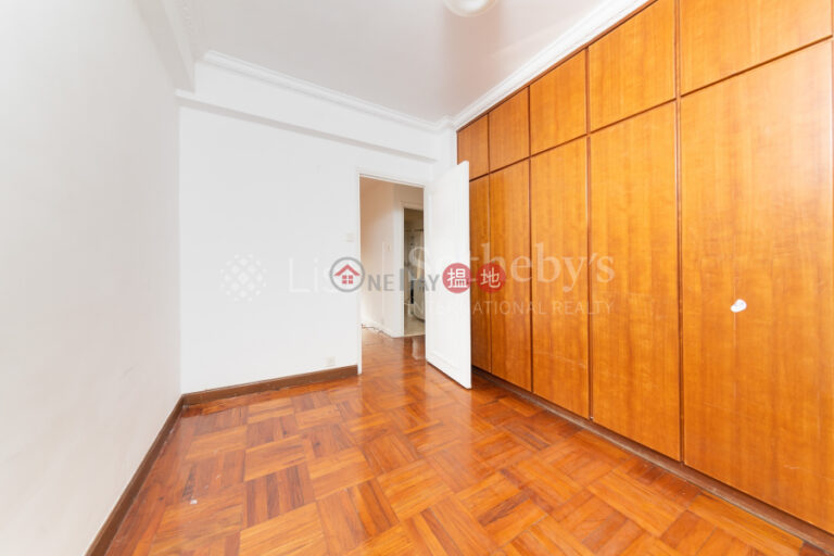 Property for Sale at Block 28-31 Baguio Villa with 3 Bedrooms