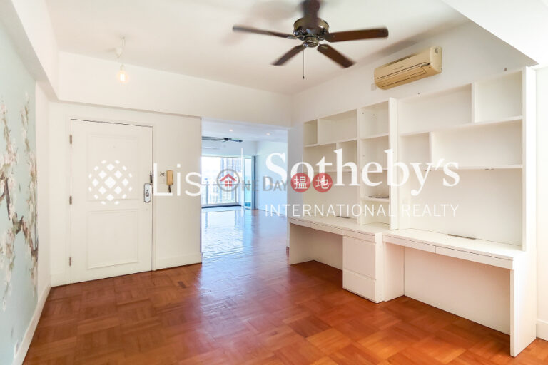 Property for Sale at POKFULAM COURT, 94Pok Fu Lam Road with 3 Bedrooms
