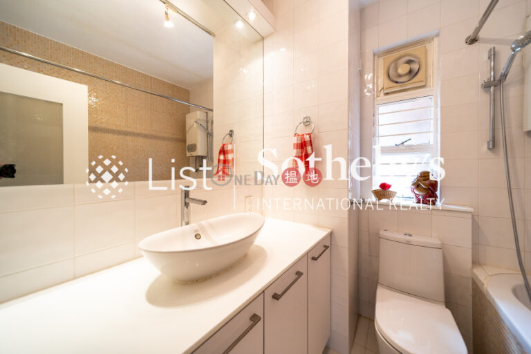 Property for Rent at Chi Fu Fa Yuen-Fu Yip Yuen with 2 Bedrooms