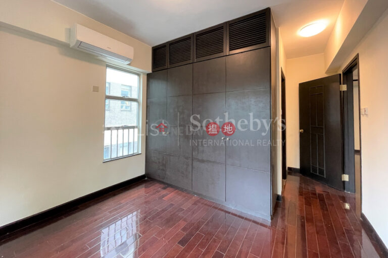 Property for Rent at The Regalis with 3 Bedrooms