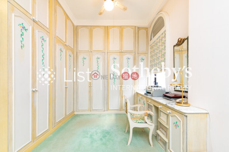 Property for Sale at Consort Garden with more than 4 Bedrooms