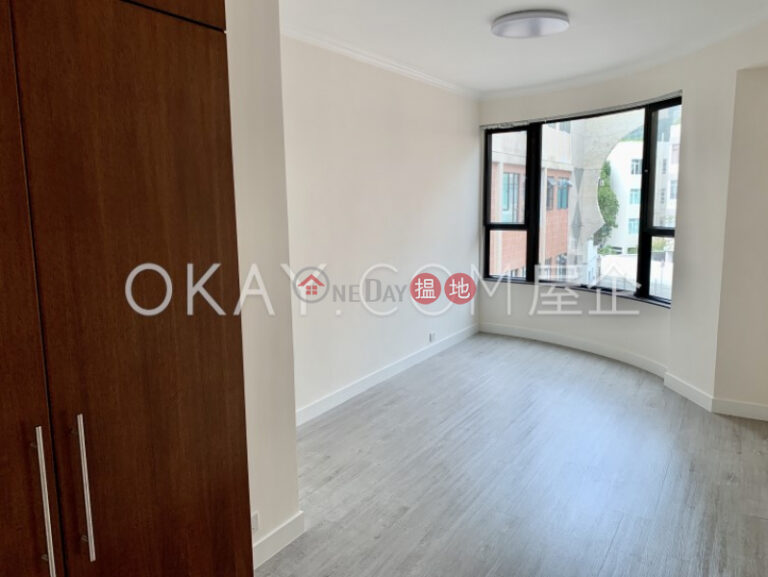 Gorgeous 3 bedroom with balcony & parking | For Sale