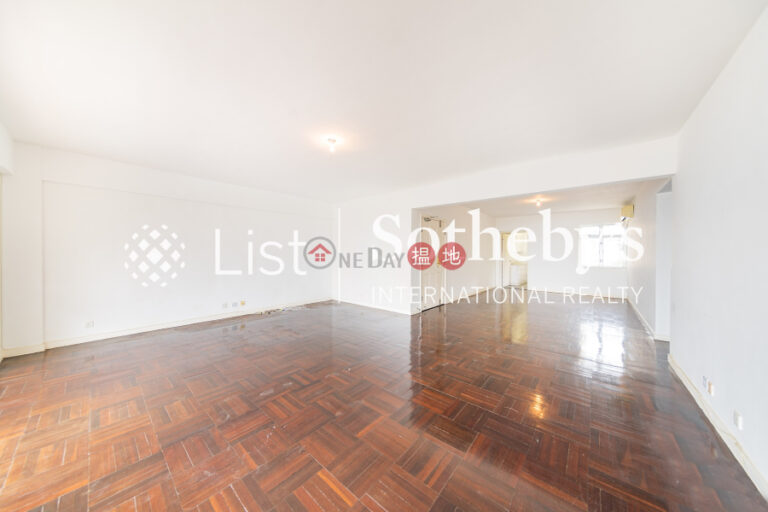 Property for Rent at Scenic Villas with 4 Bedrooms