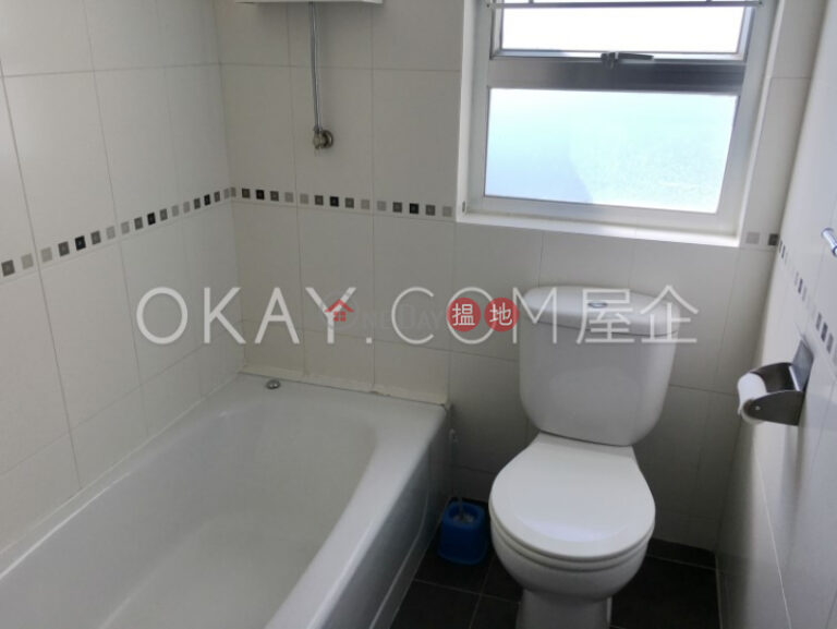 Efficient 4 bed on high floor with balcony & parking | Rental