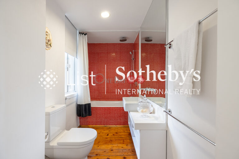 Property for Rent at Bisney Cove with 3 BedroomsBisney Cove(別士尼小灣