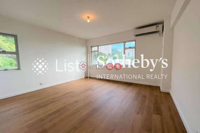 Property for Rent at Scenic Villas with 4 Bedrooms