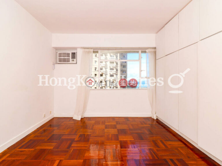 3 Bedroom Family Unit at Block 41-44 Baguio Villa | For Sale