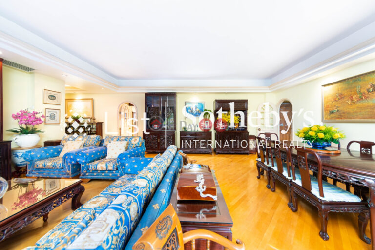 Property for Sale at Consort Garden with more than 4 Bedrooms