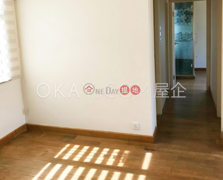 Tasteful 3 bed on high floor with sea views & rooftop | For Sale