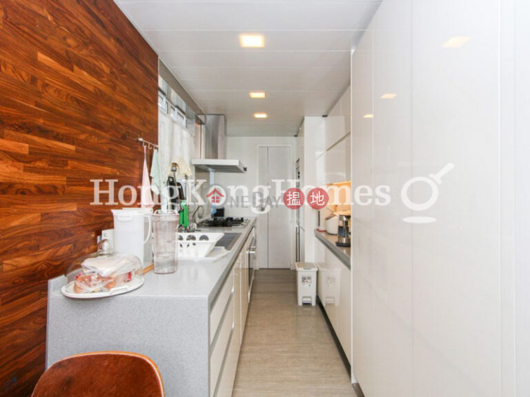 3 Bedroom Family Unit at Emerald Garden | For Sale