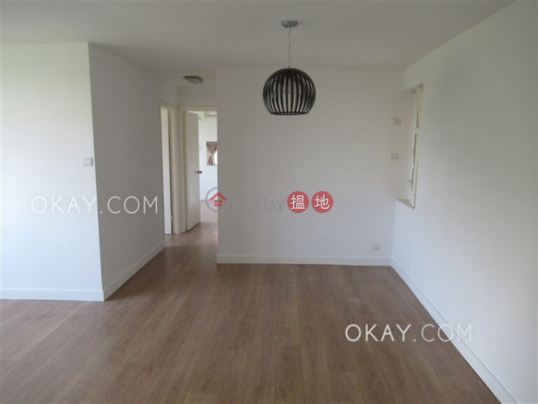Popular 2 bedroom with parking | Rental