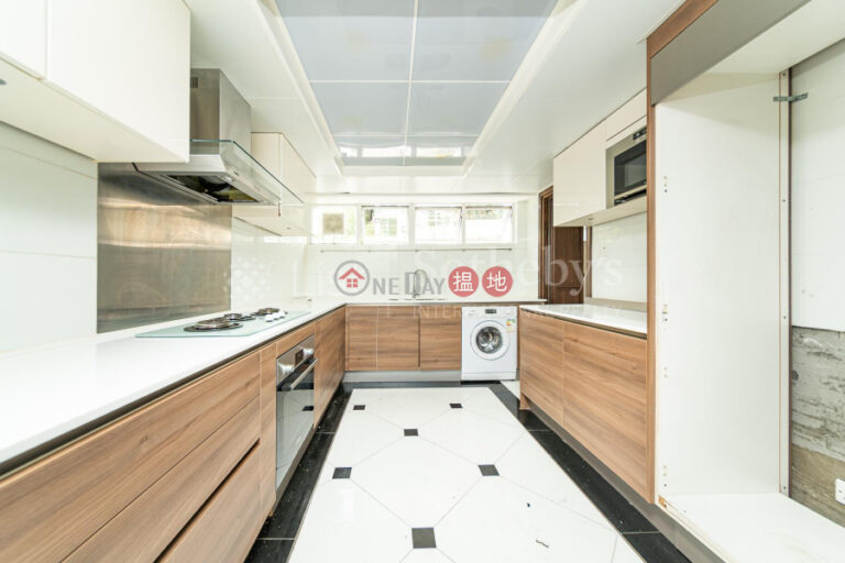 Property for Rent at Phase 3 Villa Cecil with 3 Bedrooms