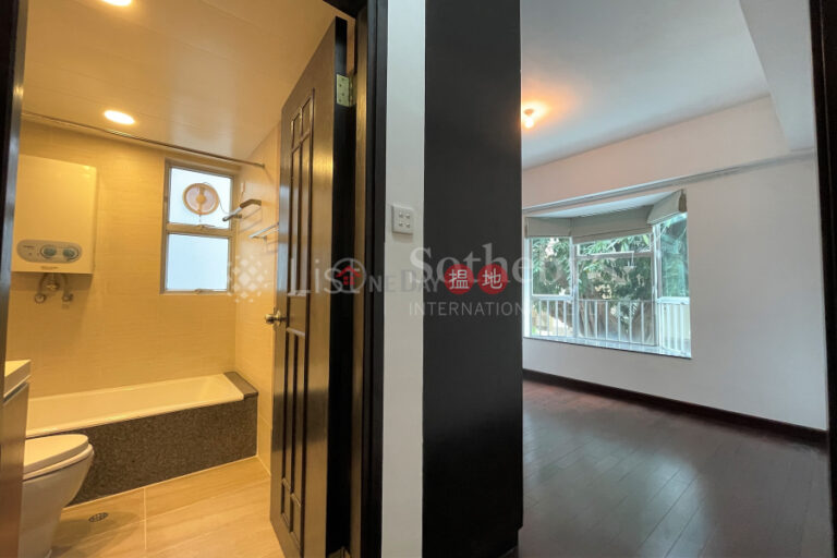 Property for Rent at The Regalis with 3 Bedrooms
