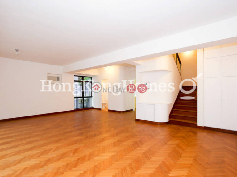 4 Bedroom Luxury Unit for Rent at Pine Grove Block 4