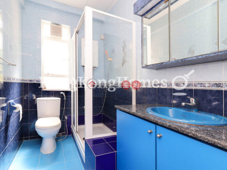 3 Bedroom Family Unit at Block 41-44 Baguio Villa | For Sale