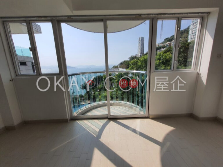 Lovely 3 bedroom on high floor with sea views & rooftop | Rental