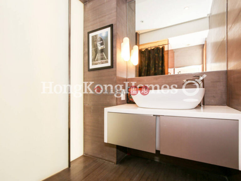 3 Bedroom Family Unit at Fulham Garden | For Sale