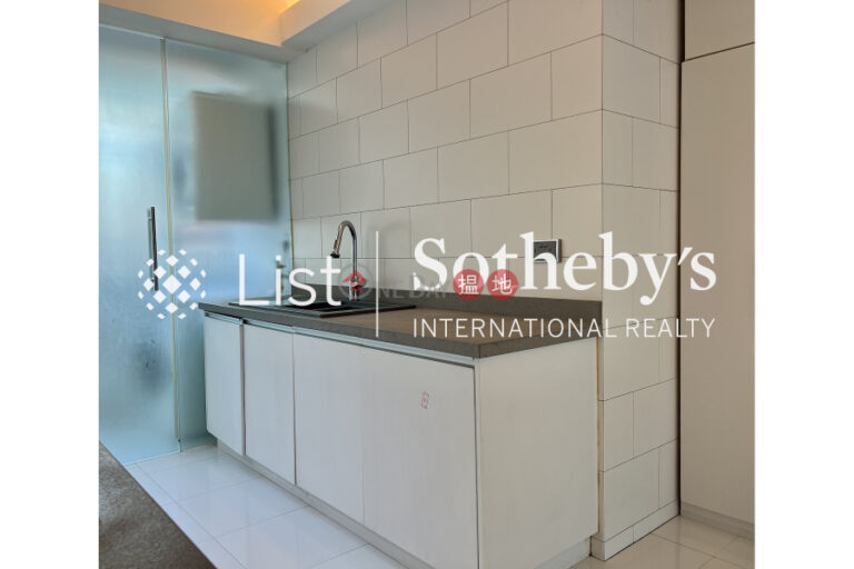 Property for Sale at Regent Palisades with Studio