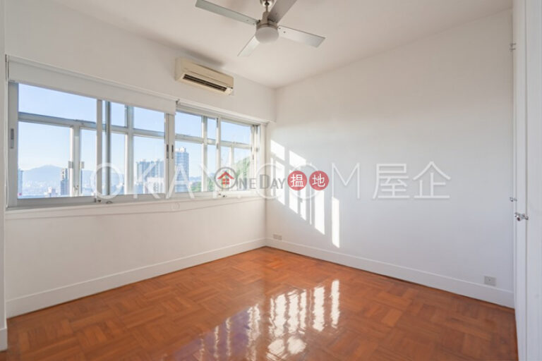 Efficient 3 bedroom with balcony & parking | For Sale