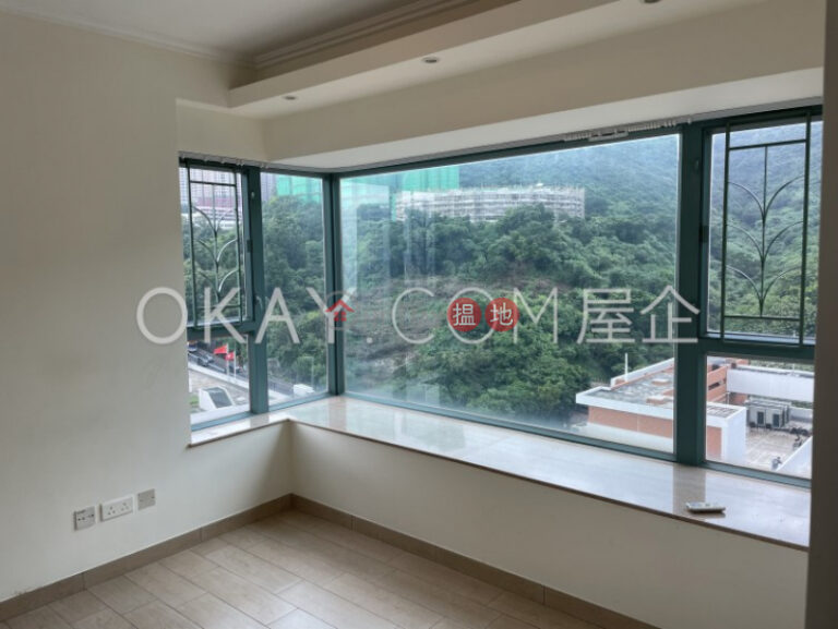 Tasteful 3 bedroom with balcony | For Sale