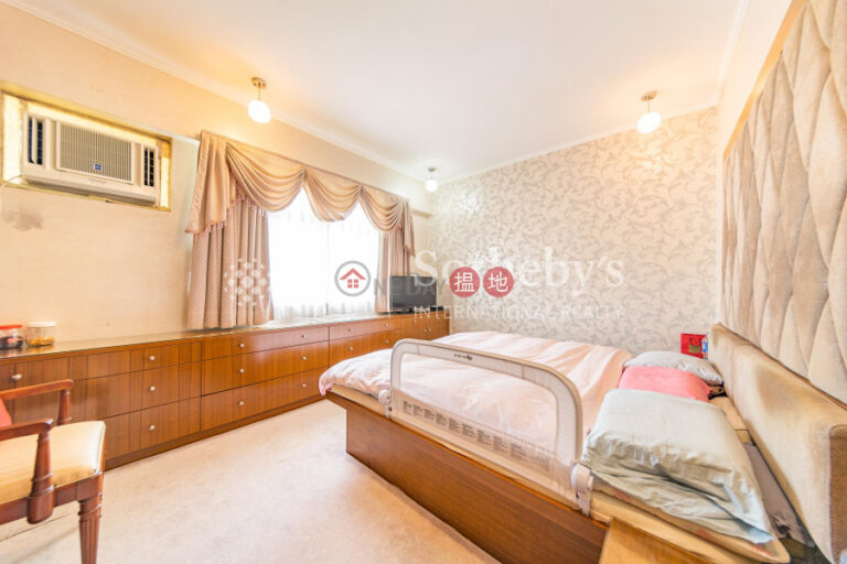 Property for Sale at Scenic Villas with 4 Bedrooms