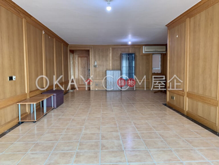 Efficient 3 bedroom with sea views & parking | For Sale