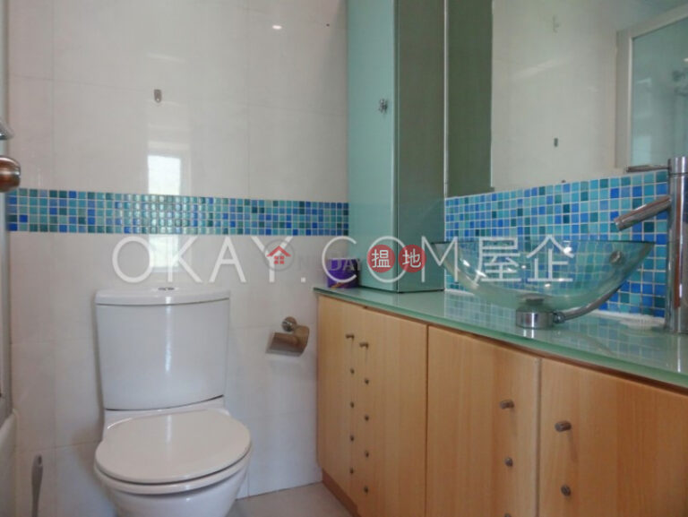 Luxurious 2 bedroom on high floor with balcony | For Sale