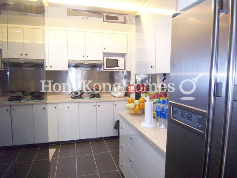 3 Bedroom Family Unit for Rent at Block 19-24 Baguio Villa