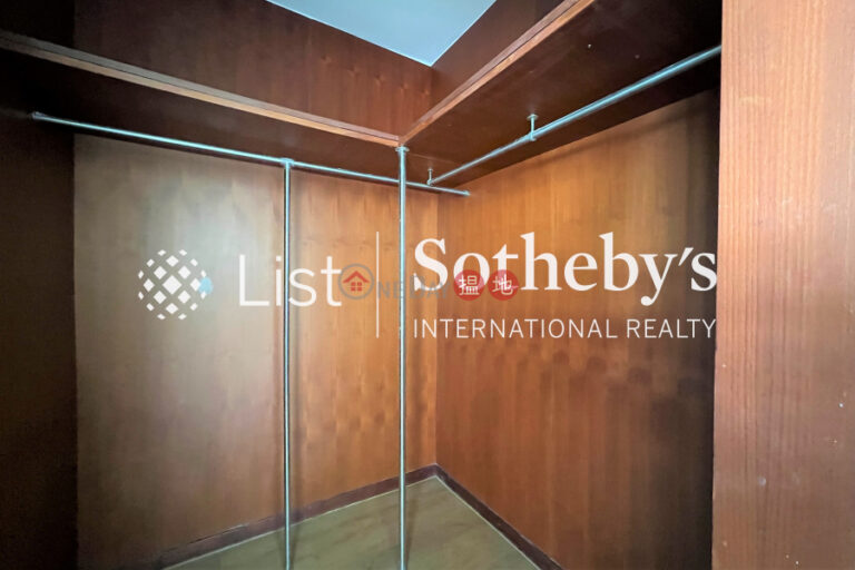 Property for Rent at Scenic Villas with 4 Bedrooms