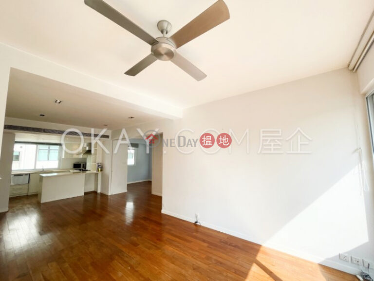 Efficient 2 bedroom with balcony & parking | For Sale