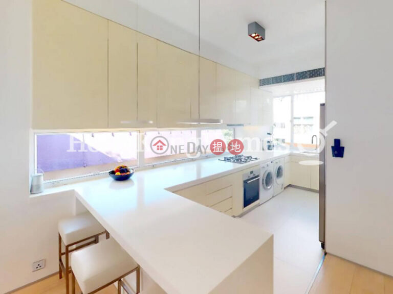 3 Bedroom Family Unit at Chun Fai Yuen | For Sale