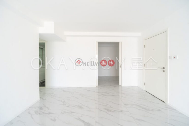 Beautiful 3 bedroom with balcony | Rental