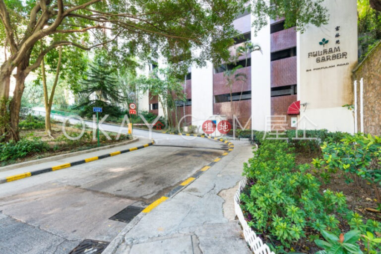 Efficient 3 bedroom with balcony & parking | For Sale