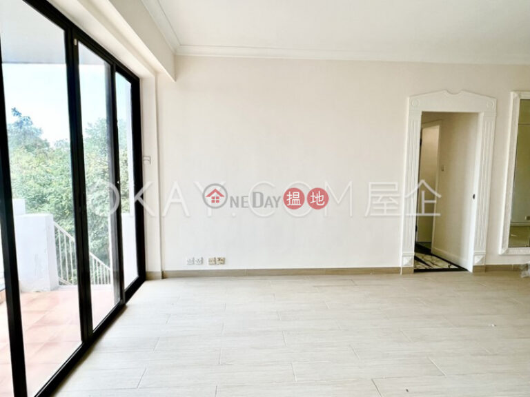 Elegant 2 bedroom with terrace | Rental