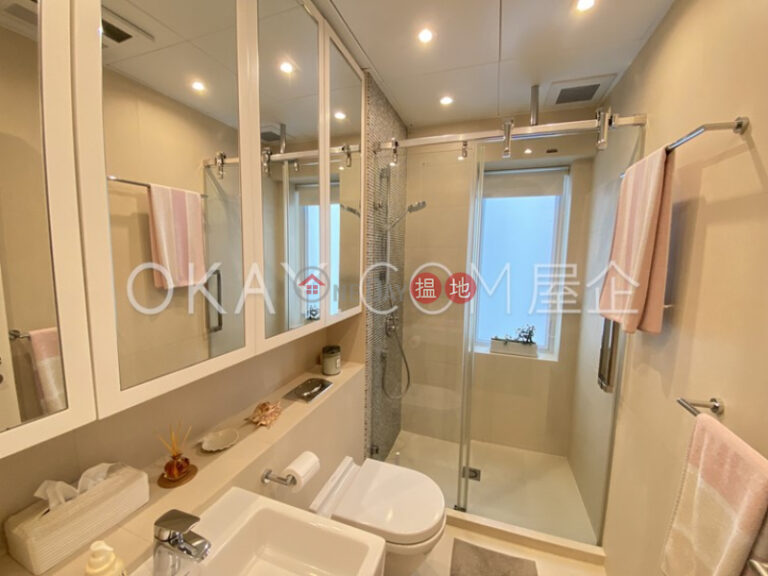 Efficient 4 bedroom with balcony & parking | For Sale