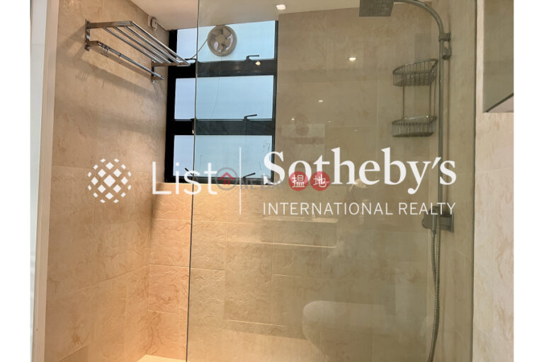 Property for Sale at Regent Palisades with Studio