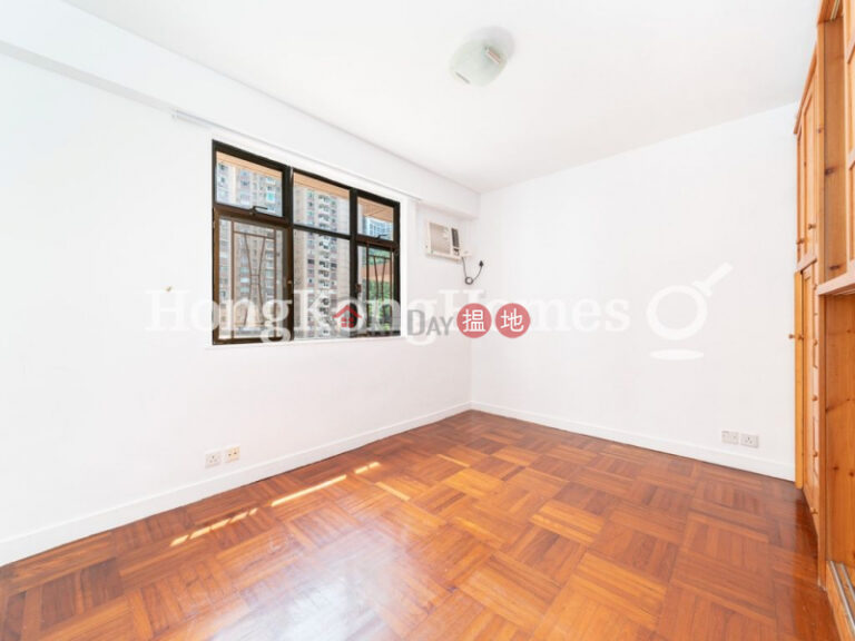 3 Bedroom Family Unit for Rent at Block 16-18 Baguio Villa, President Tower