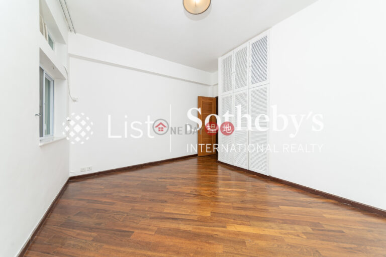 Property for Rent at 6 - 12 Crown Terrace with 3 Bedrooms