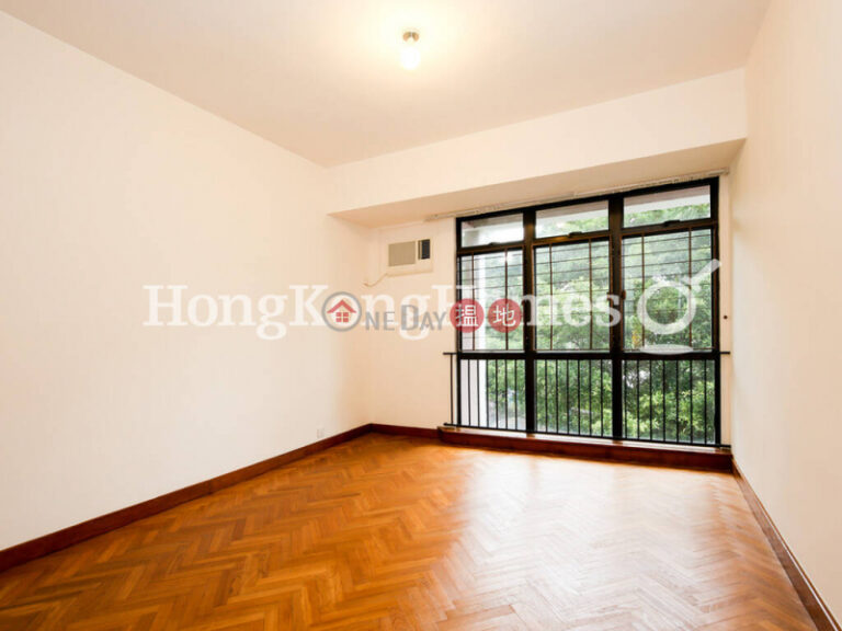 4 Bedroom Luxury Unit for Rent at Pine Grove Block 4