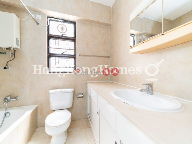 3 Bedroom Family Unit for Rent at Block 16-18 Baguio Villa, President Tower