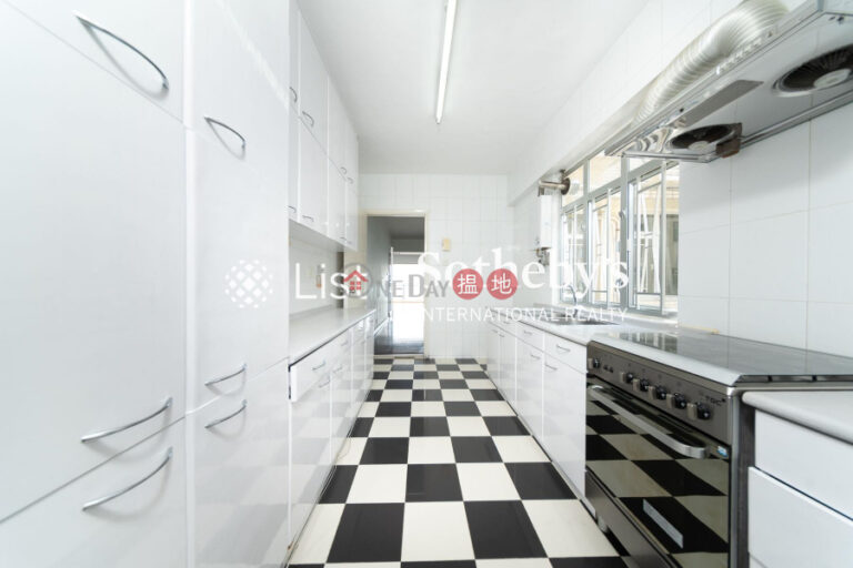 Property for Rent at Scenic Villas with 4 Bedrooms